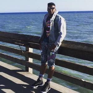 Meet your Posher, Christian